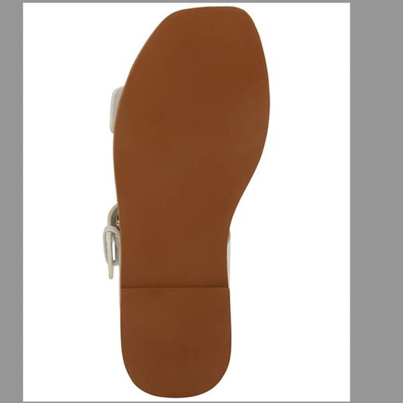 Steve Madden Sandals Santo Buckle Detailed Like New Color is Sand Size 8M - Picture 7 of 13